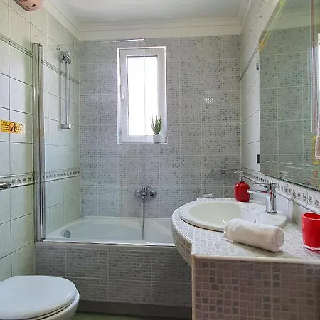 Smeralda Apartment Sarande