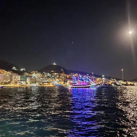 Smeralda Apartment *